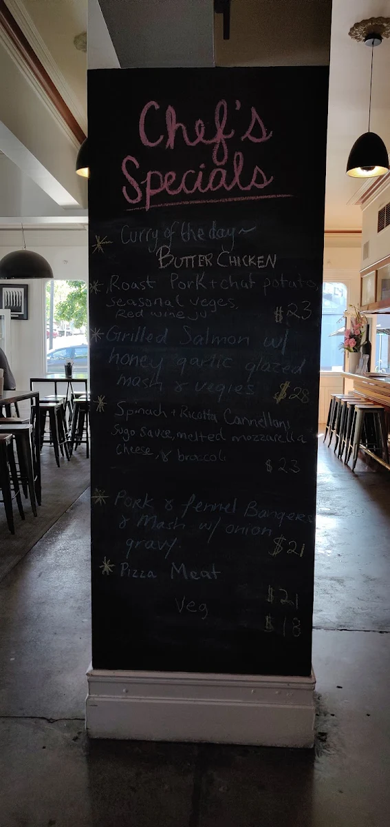 Menu, Bells Hotel