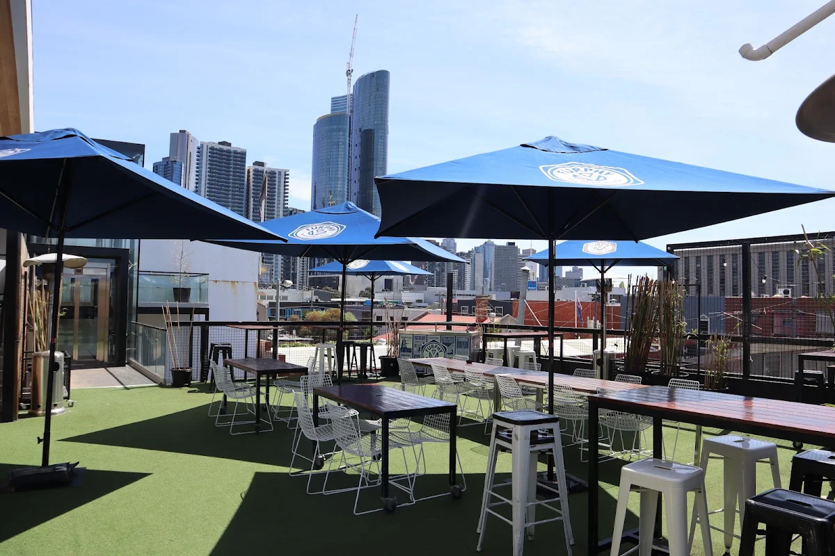 Vibe, Bells Hotel