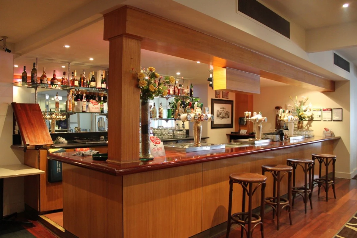 Vibe, Bells Hotel
