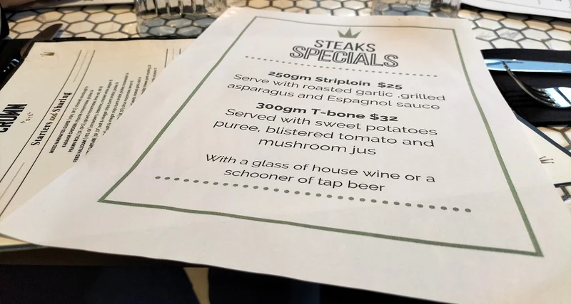 Menu, Crown Hotel