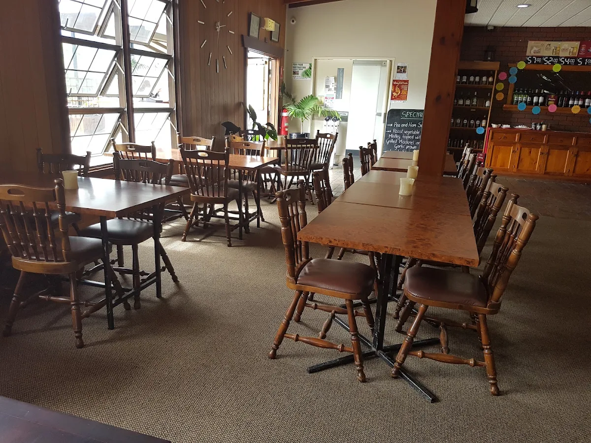 Vibe, Julatten Tavern