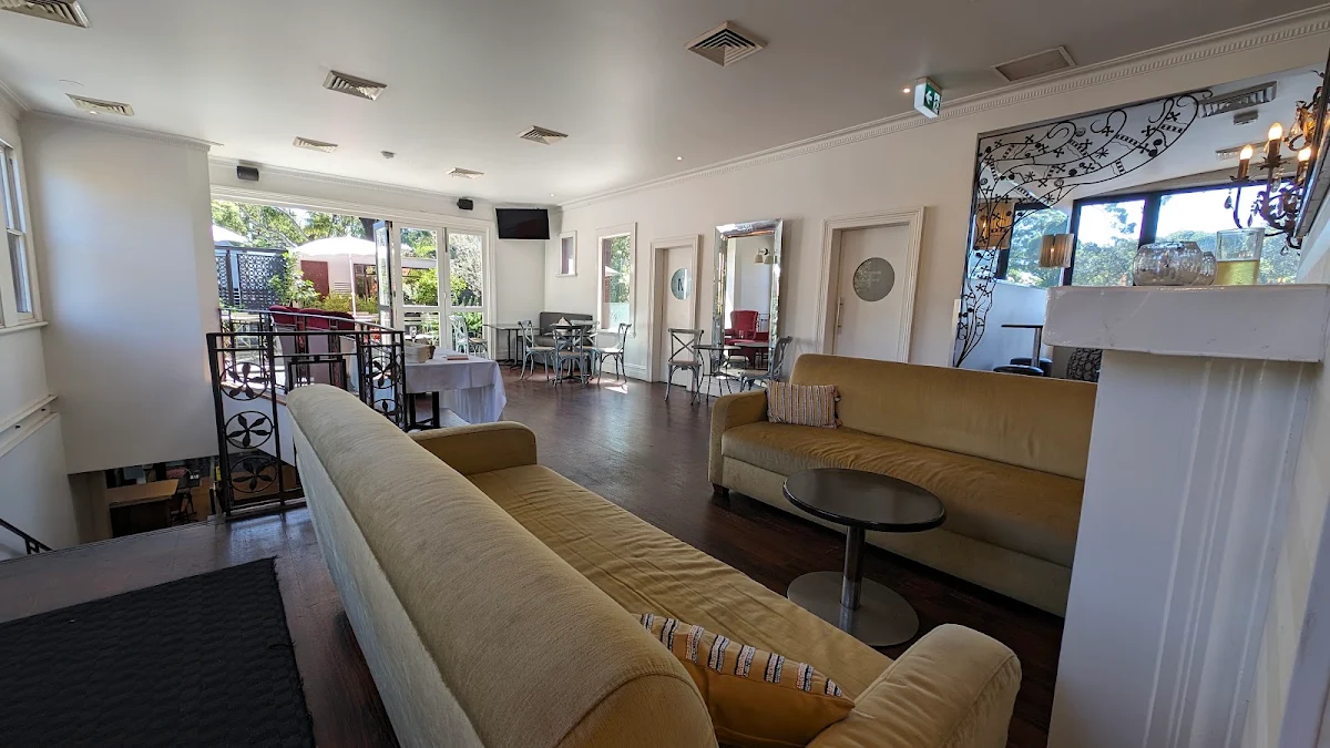 Vibe, The Royal Oak