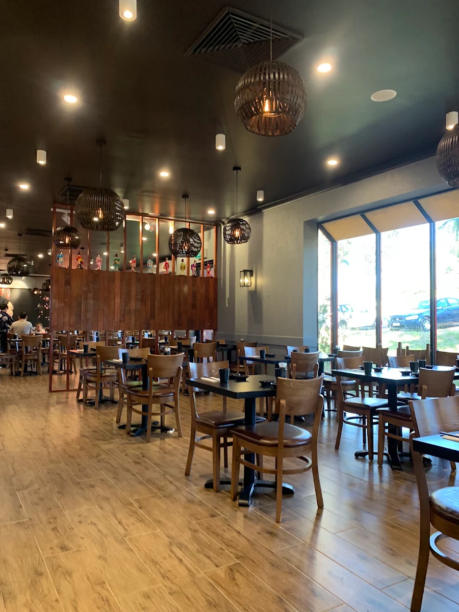 Vibe, Okami Japanese Restaurant