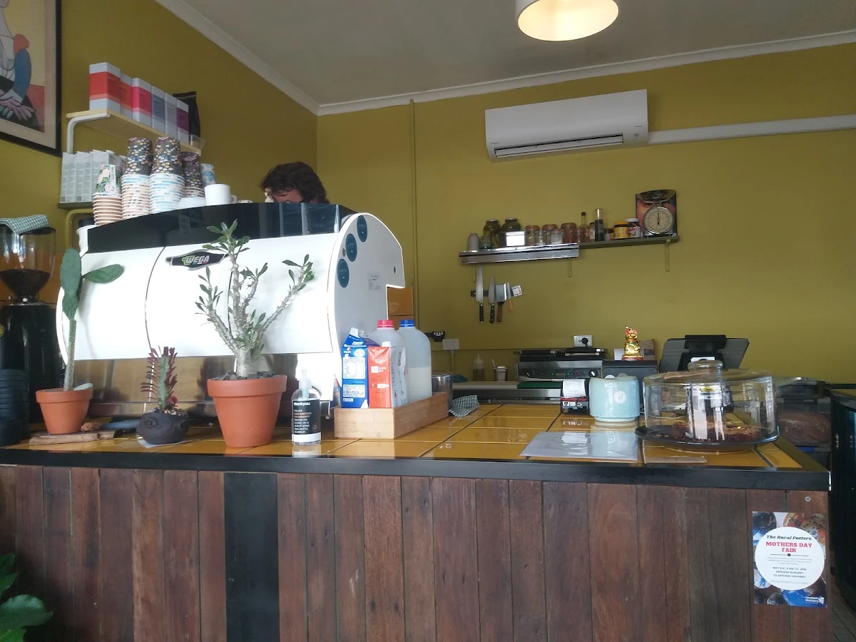 Vibe, Postie Coffee