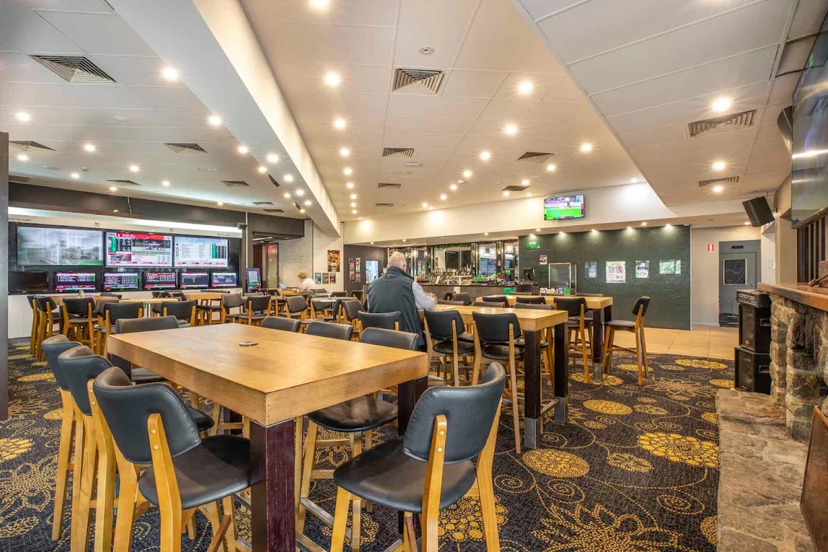 Vibe, Terrey Hills Tavern