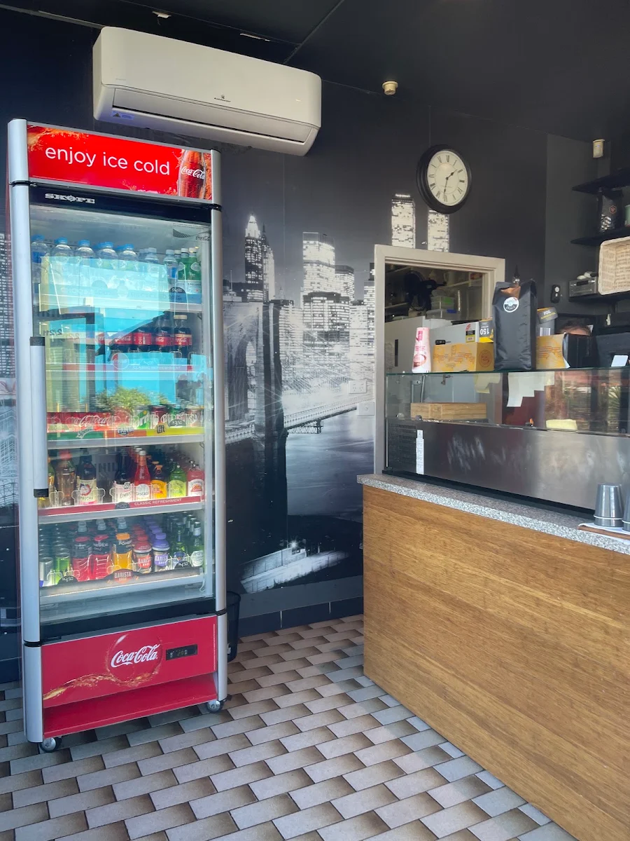 Vibe, Bakes & Bagels (Thomastown)