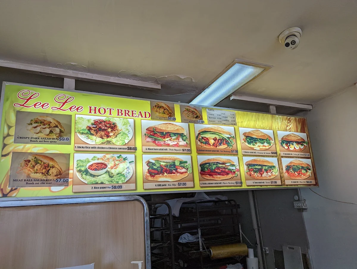 Menu, Lee Lee Hot Bread