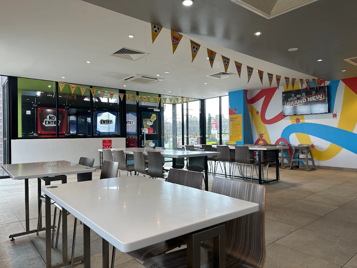 Vibe, McDonald's Lilydale