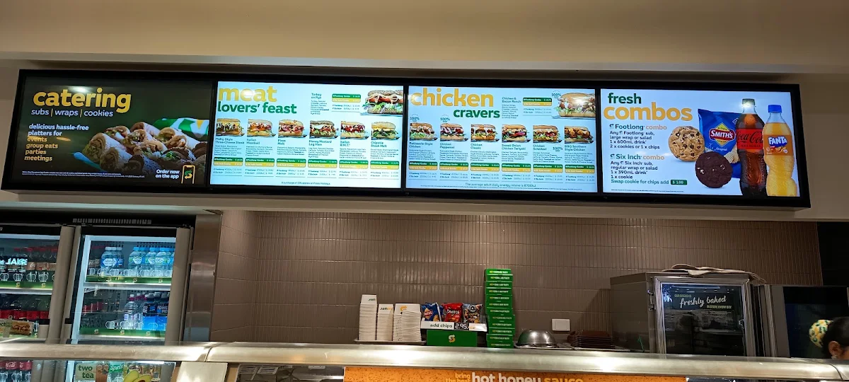 Menu, Subway Rundle Place