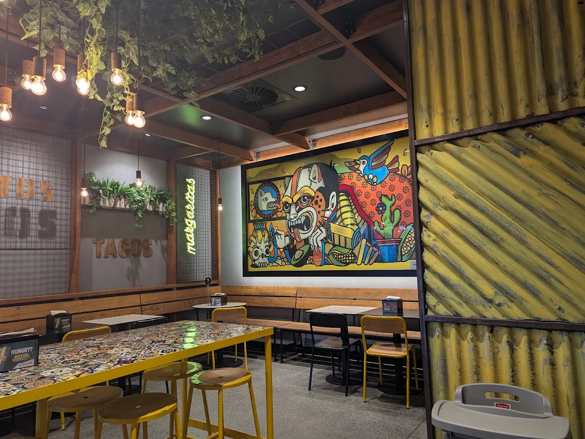 Vibe, Guzman y Gomez - Bethania