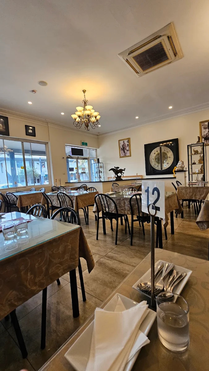 Vibe, Just One Thai Restaurant