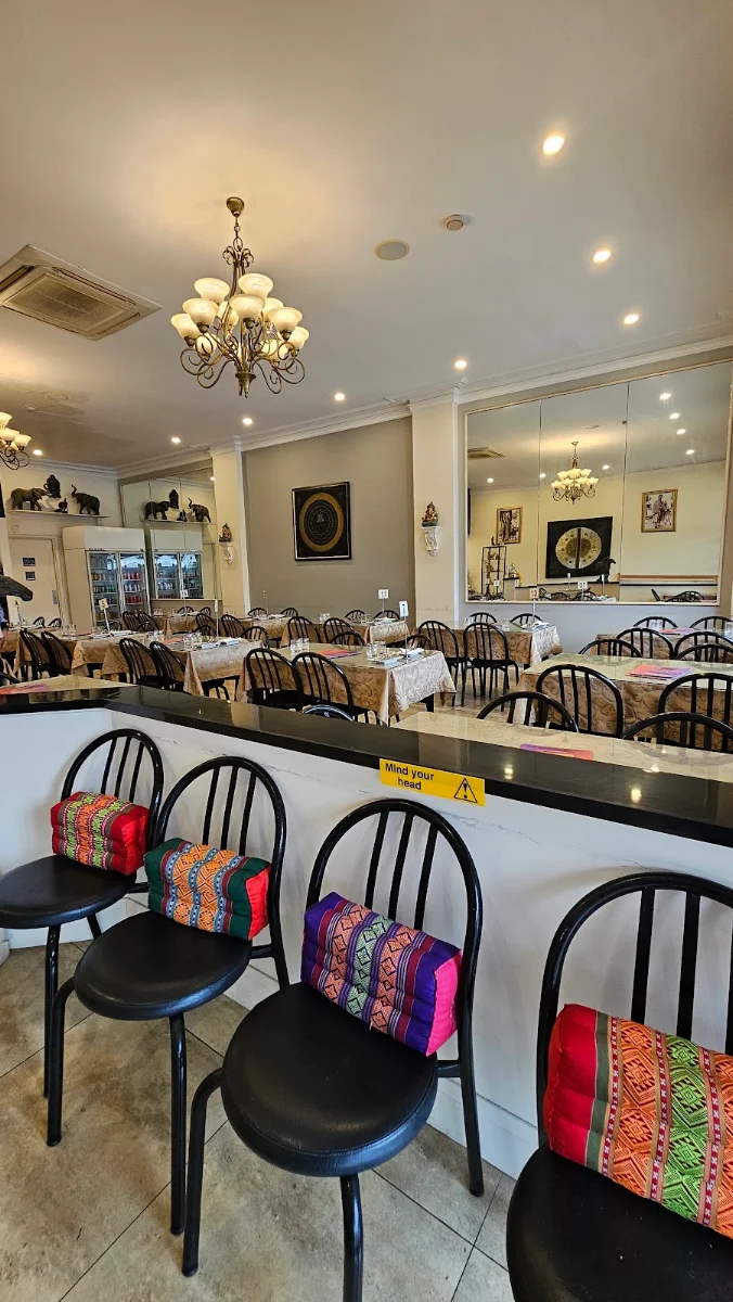 Vibe, Just One Thai Restaurant