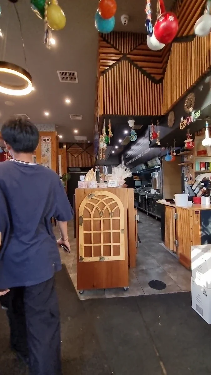 Vibe, Oya's Turkish Kitchen Take Away & Restaurant Since 2002