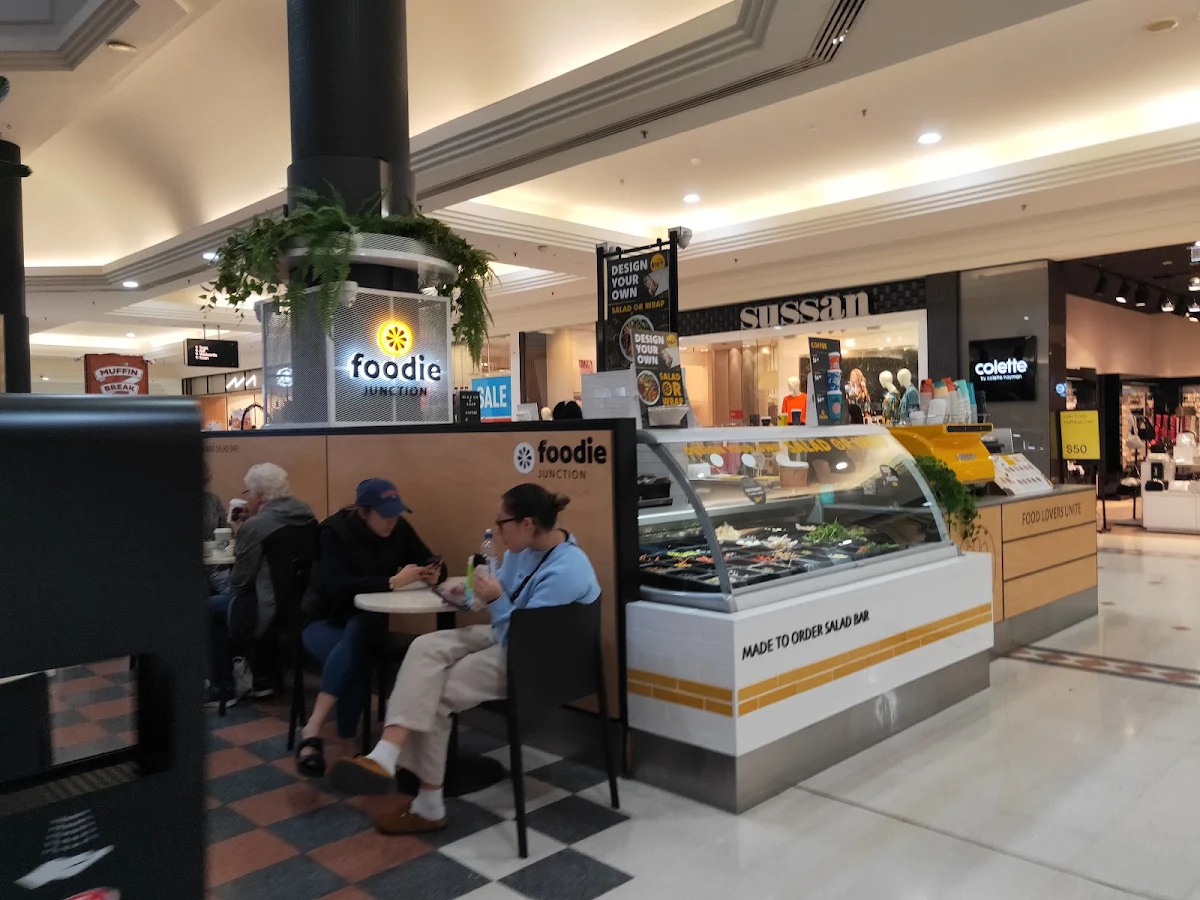 Vibe, Foodie Junction