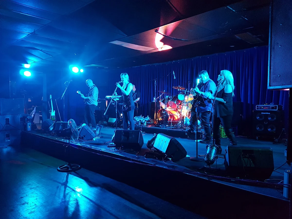 Vibe, Pockets Moorabbin