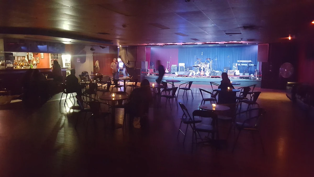 Vibe, Pockets Moorabbin