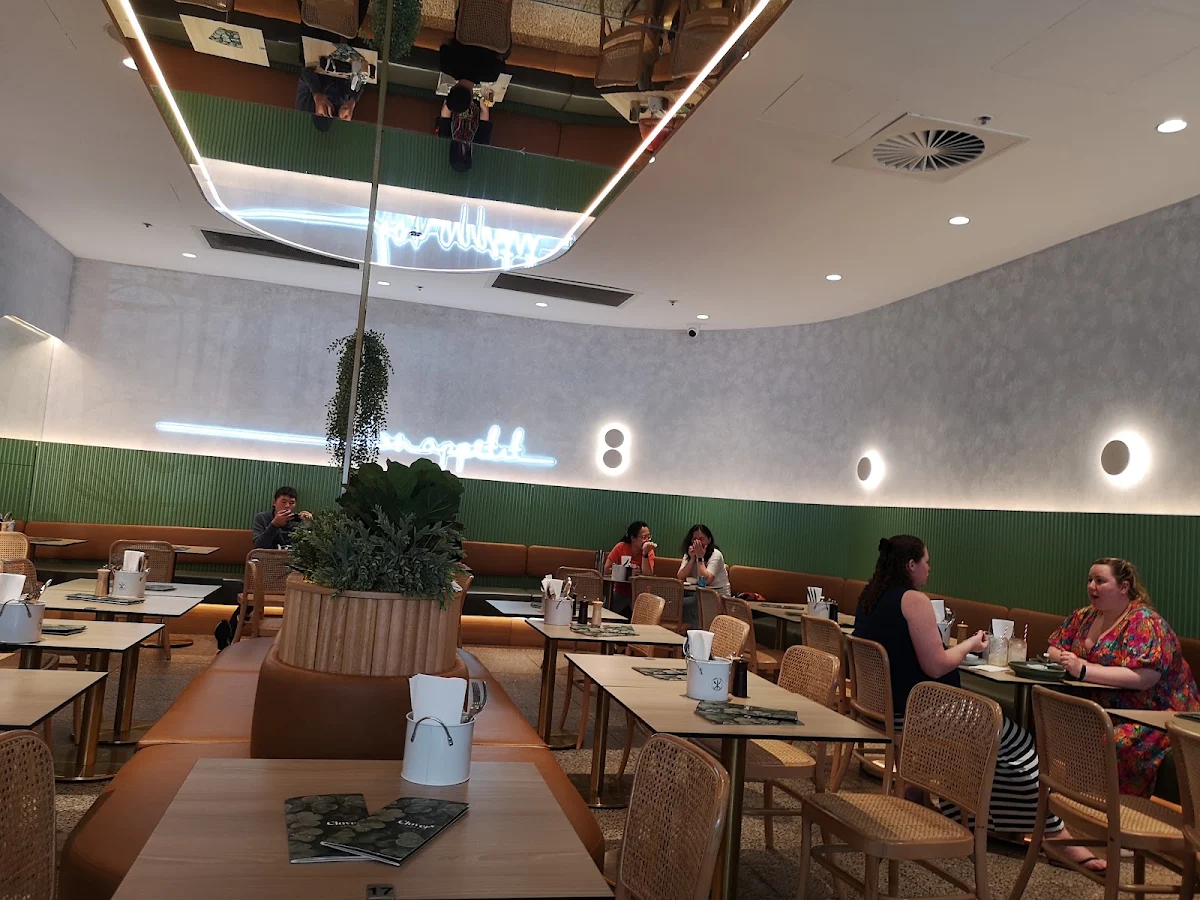 Vibe, Clover Cafe & Co