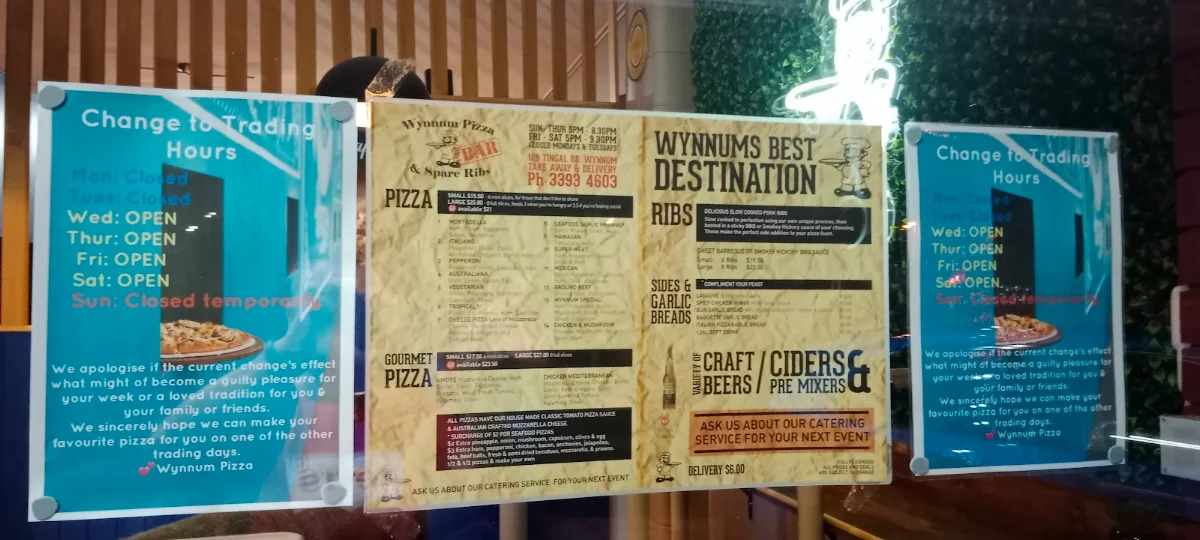 Menu, Wynnum Pizza & Spare Ribs