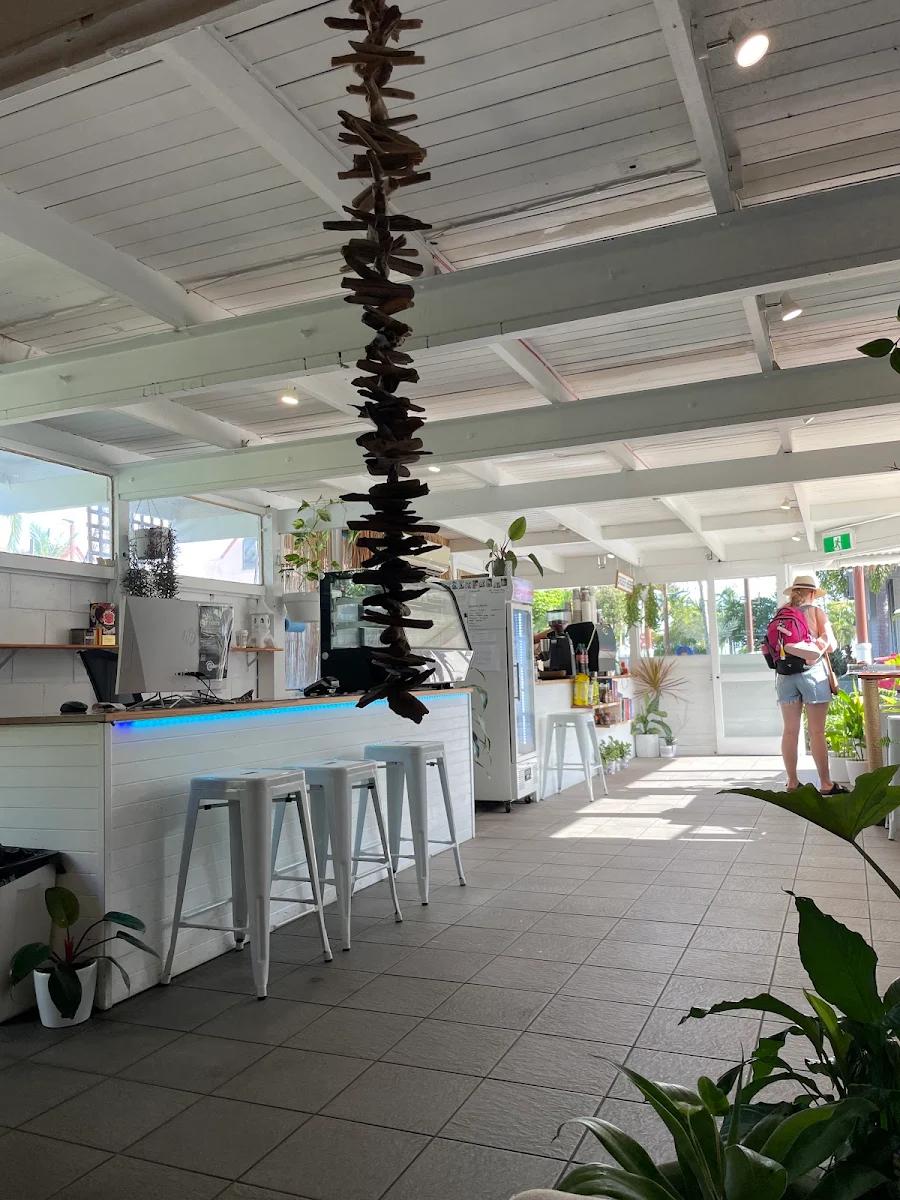 Vibe, Le Shack Cafe & Electric scooter hire