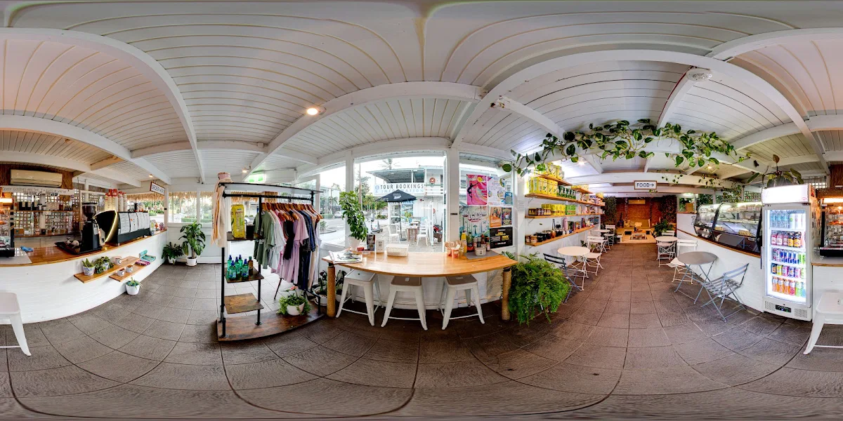 Vibe, Le Shack Cafe & Electric scooter hire
