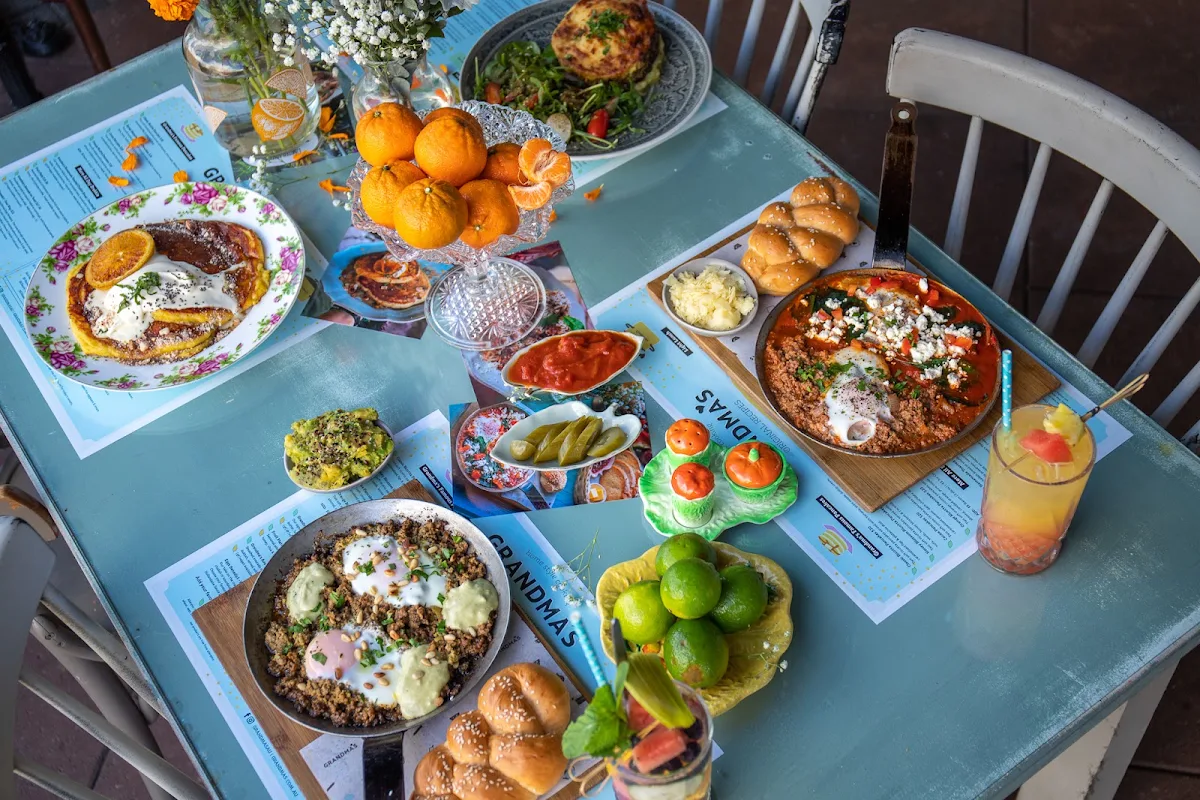 Food & drink, Grandma's