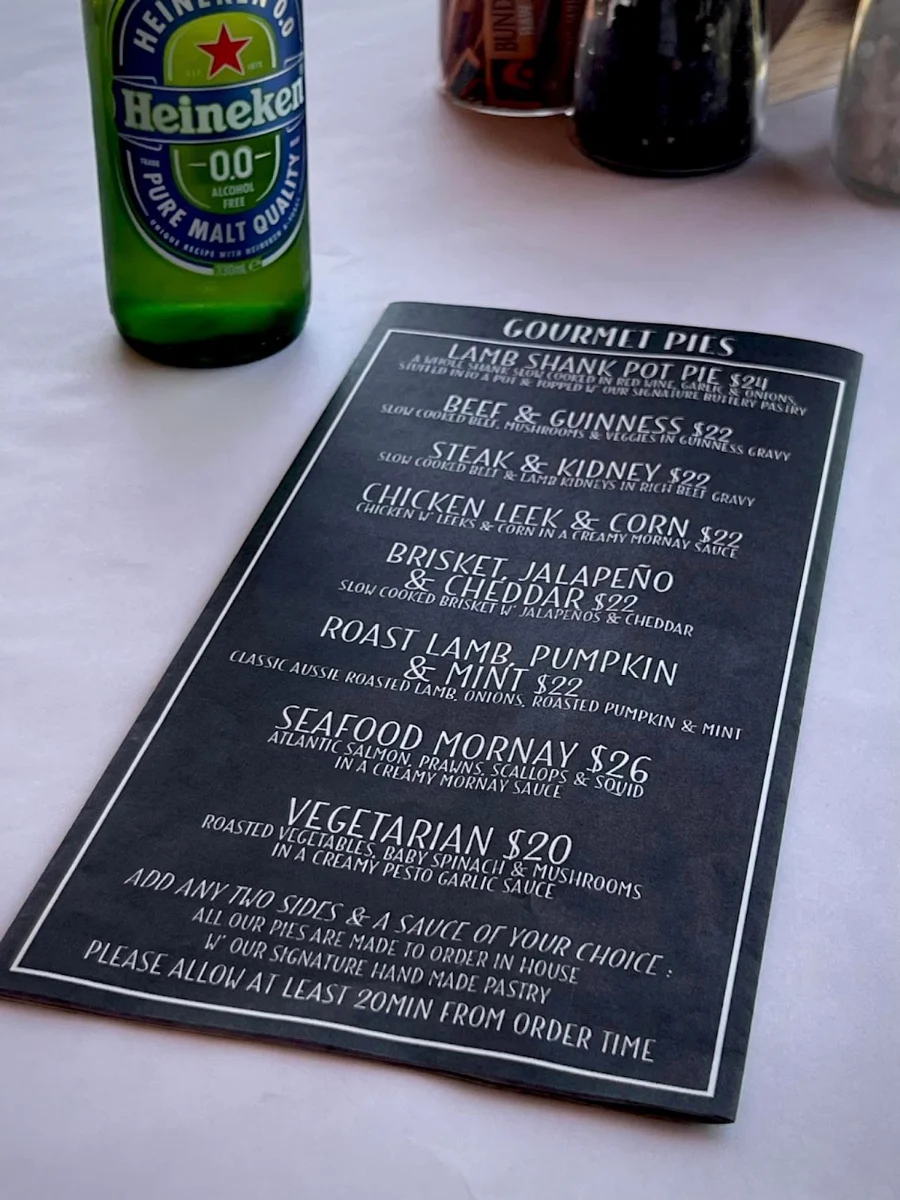 Menu, Three Birdies