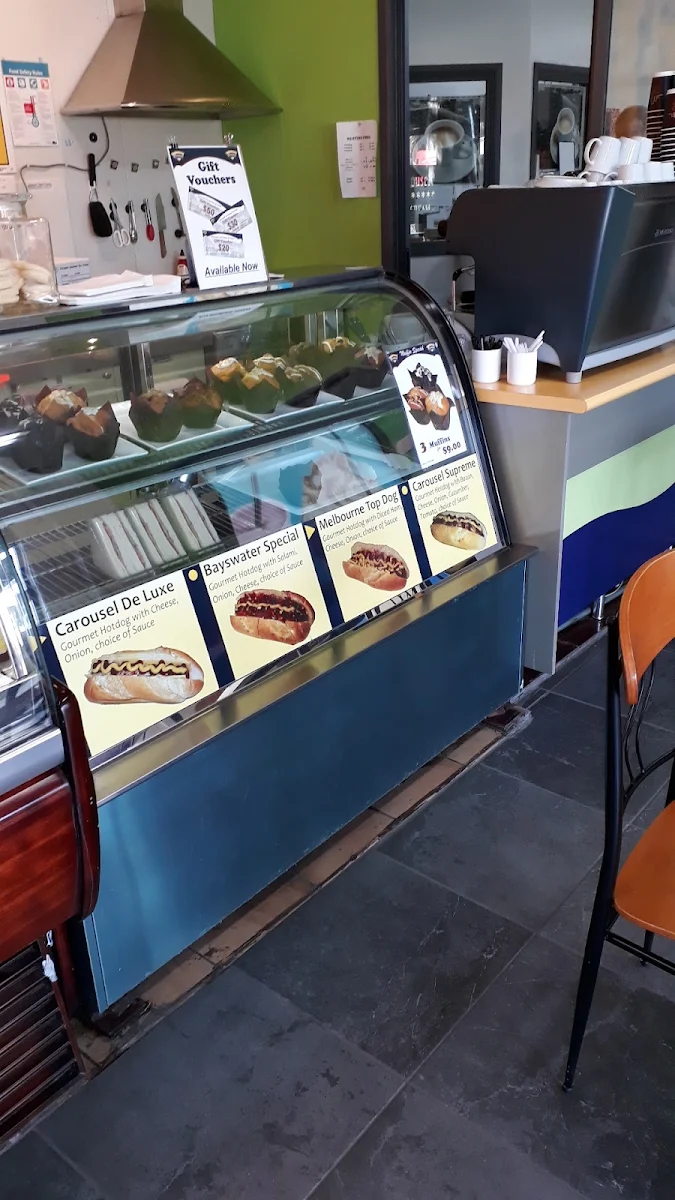 Vibe, Carousel Ice-Cream, Cake and FroYo/Acai