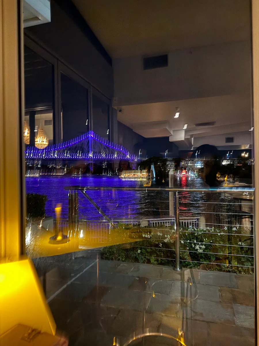 Vibe, Alchemy Restaurant and Bar Brisbane