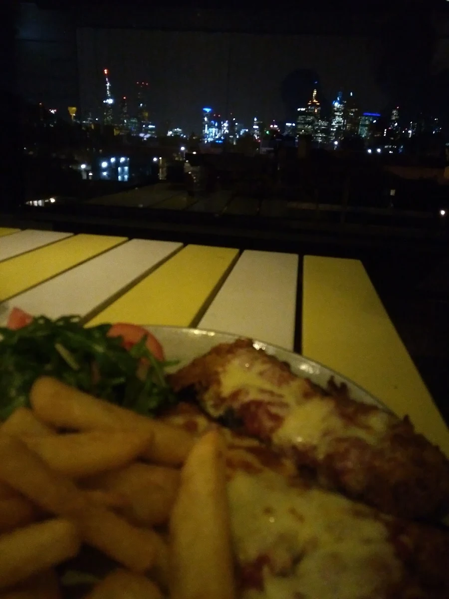 Food & drink, Mt View Hotel