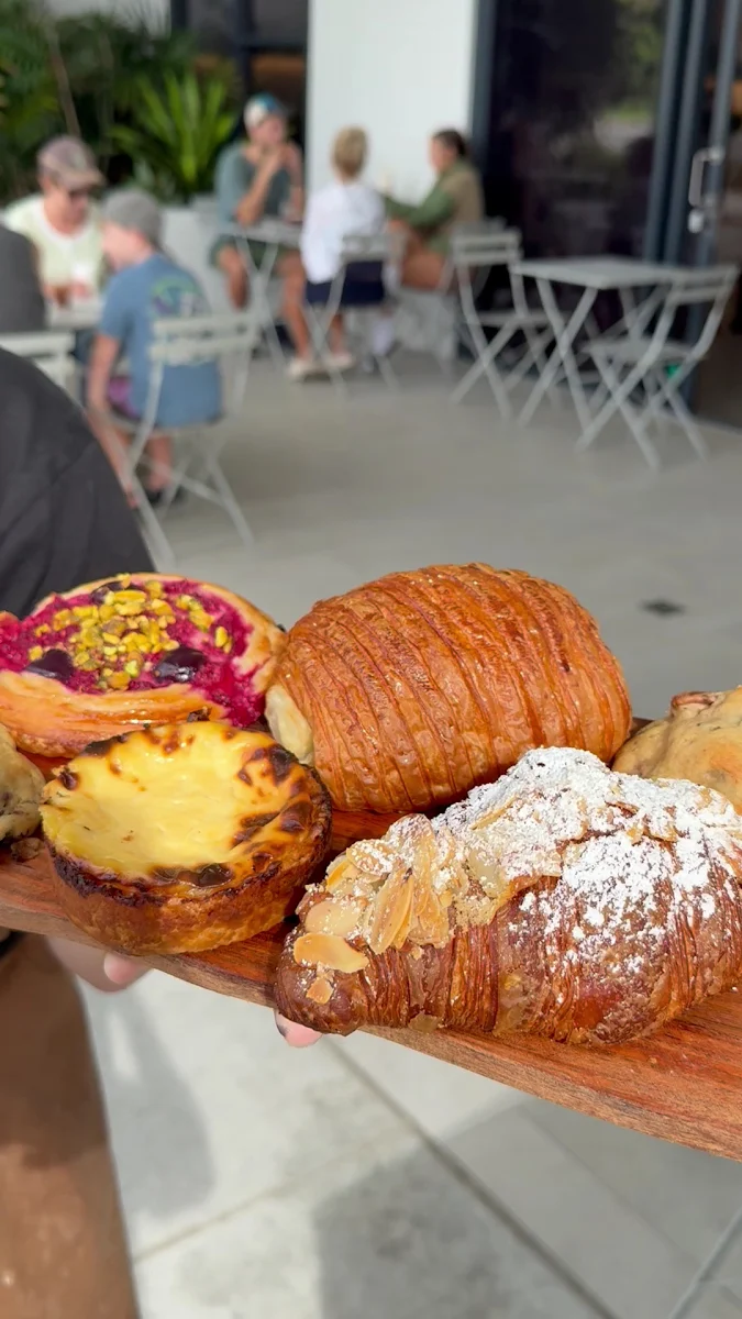 Food & drink, Halcyon Coffee House