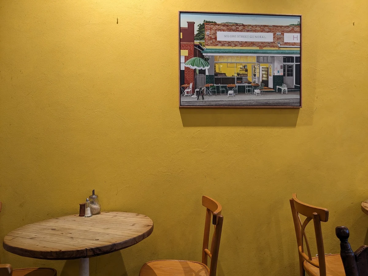 Vibe, Moore Street General