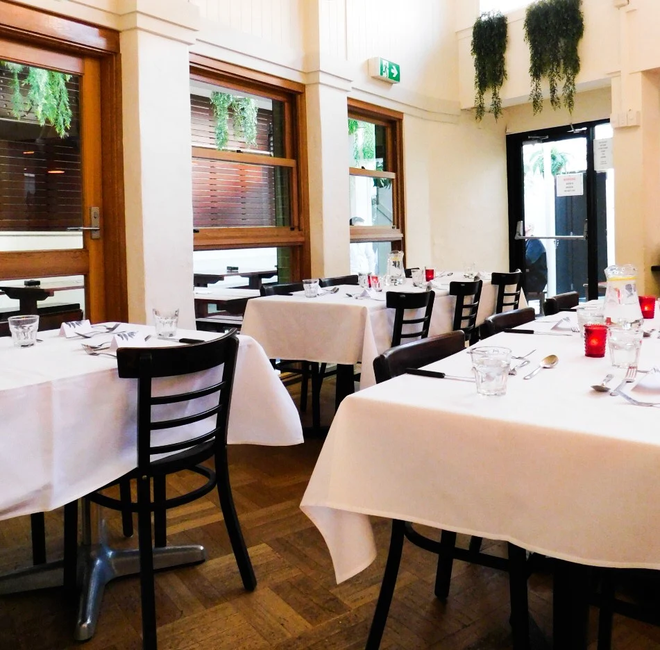 Vibe, Forest Lodge Hotel