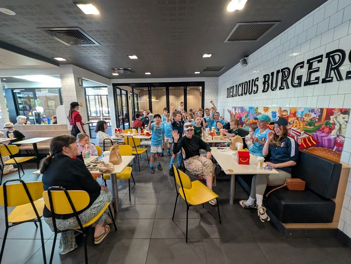 Vibe, McDonald's Newmarket II