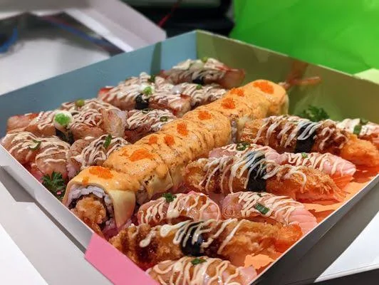 Food & drink, Sushi Hub Robina