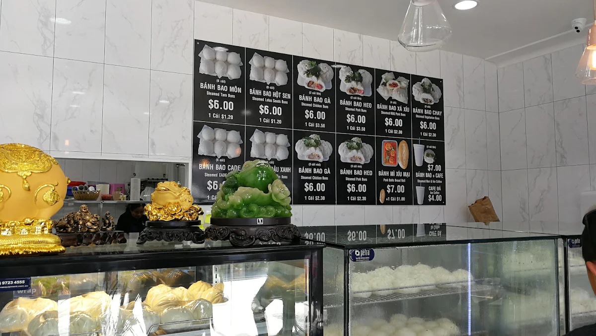 Menu, Banh Bao Canley Heights