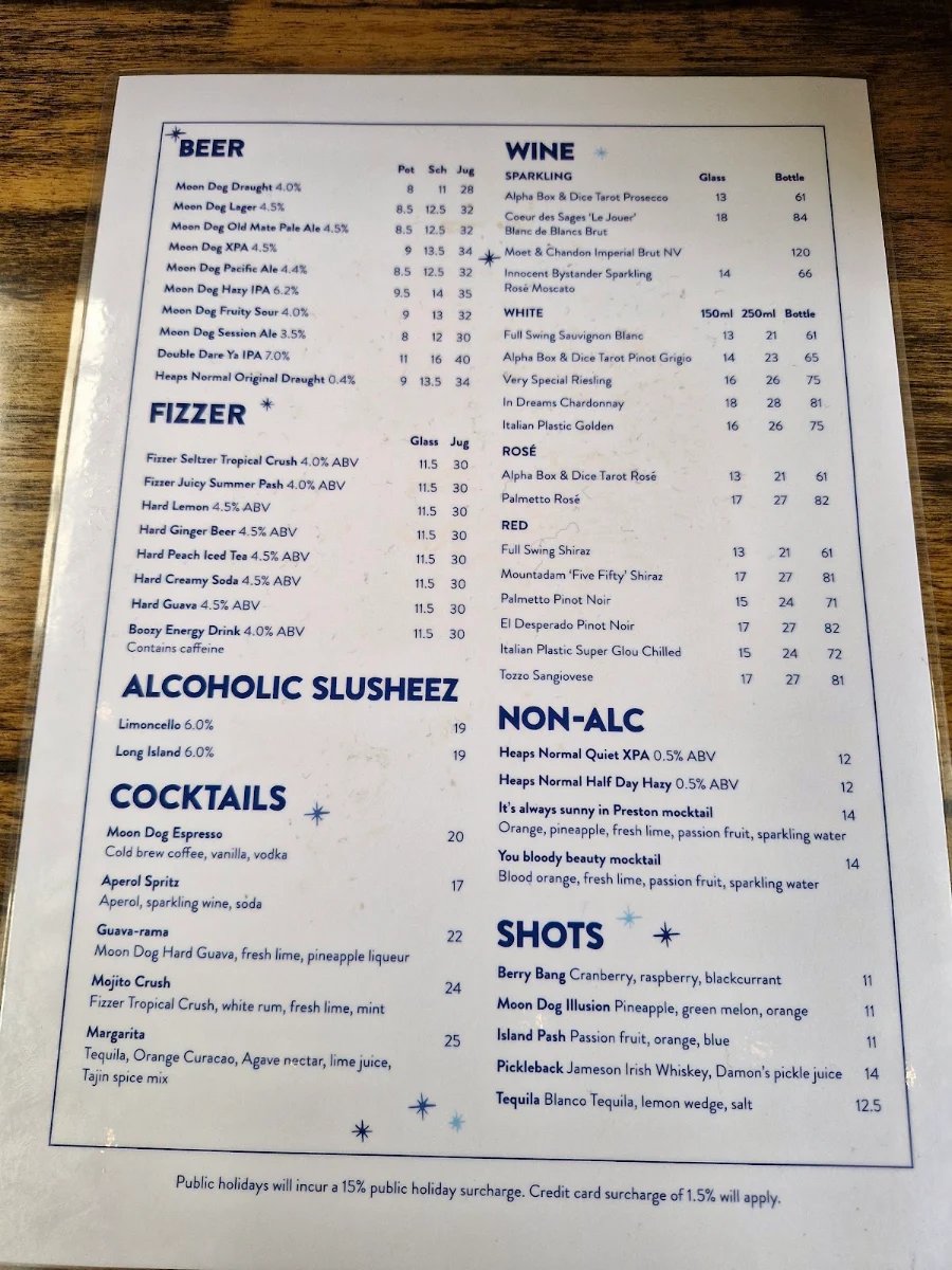 Menu, Moon Dog World