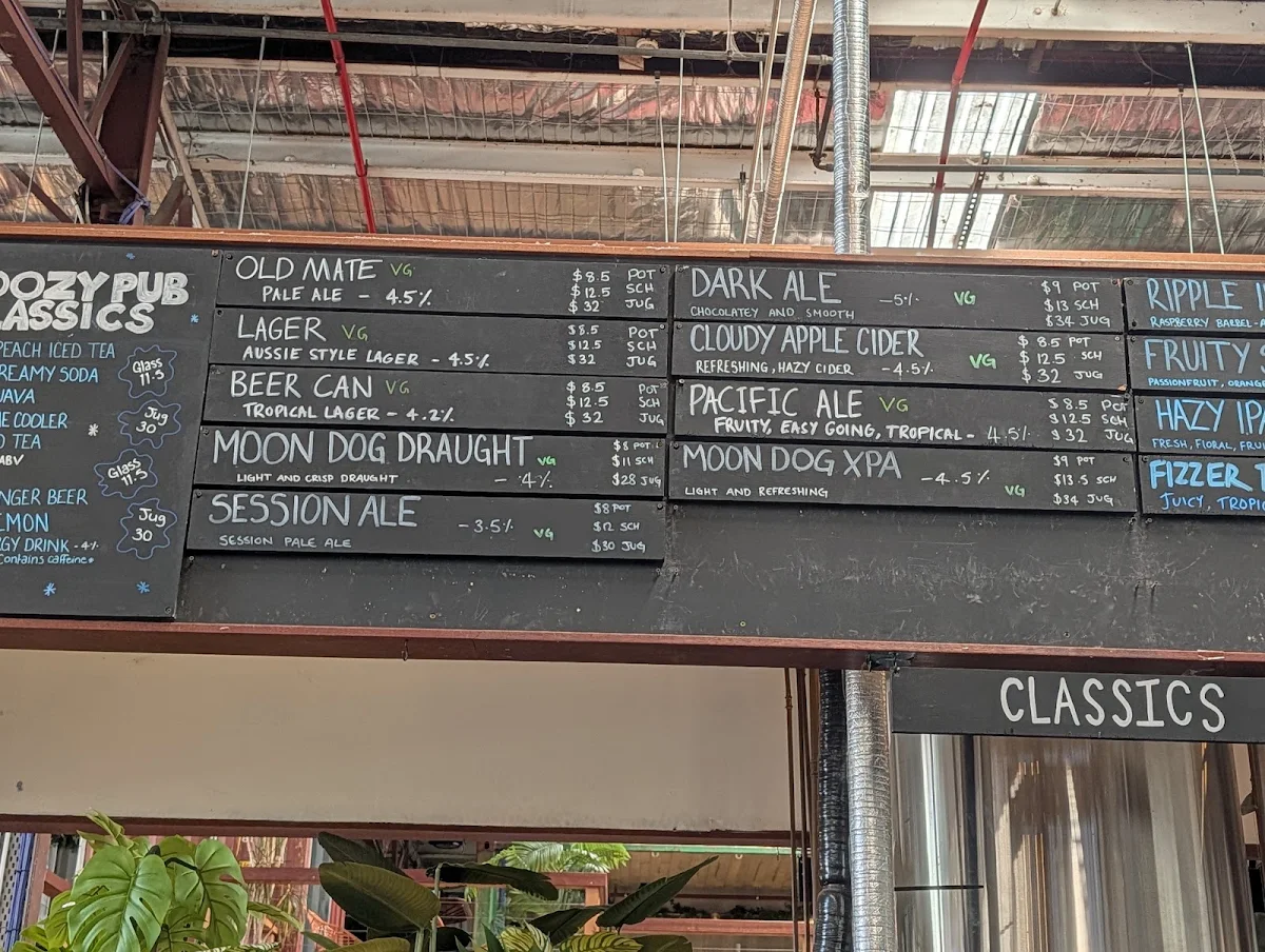 Menu, Moon Dog World