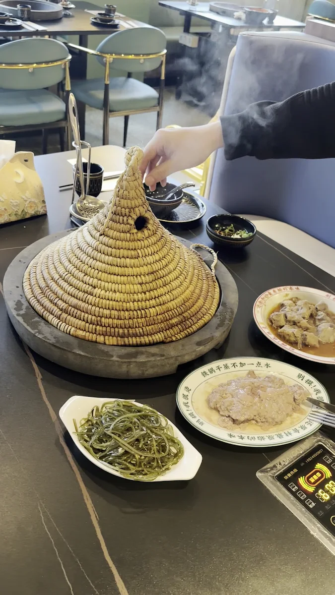 Food & drink, 妙小厨蒸汽石锅鱼 Miu Yunnan Steam Pot