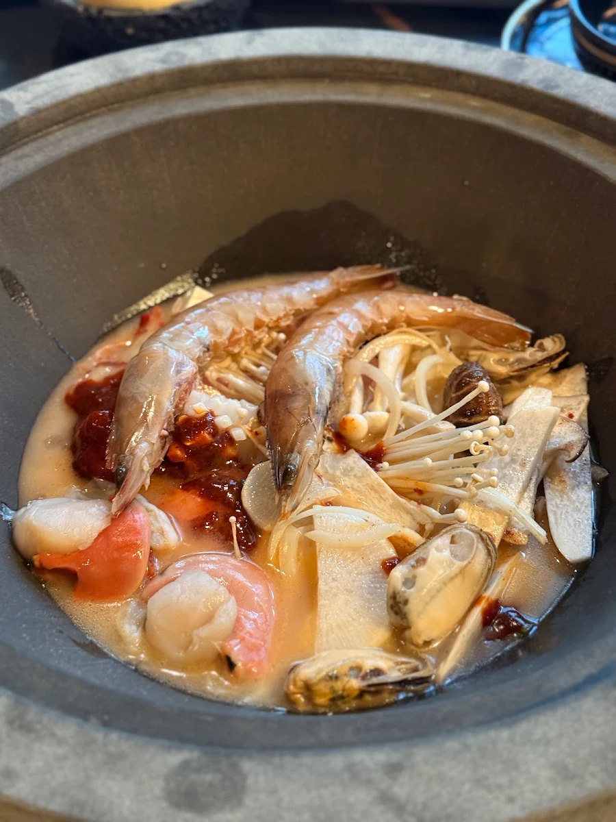 Food & drink, 妙小厨蒸汽石锅鱼 Miu Yunnan Steam Pot
