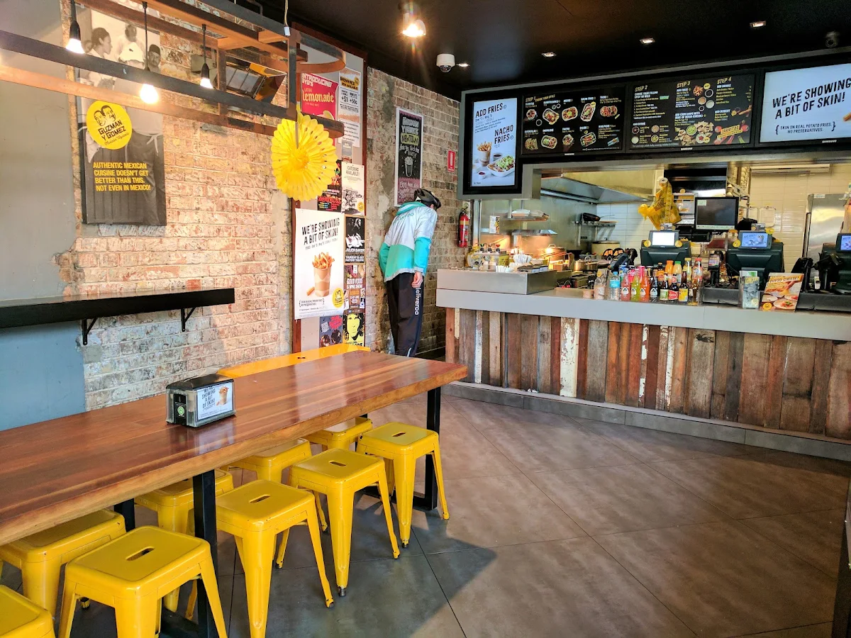 Vibe, Guzman y Gomez - Newtown