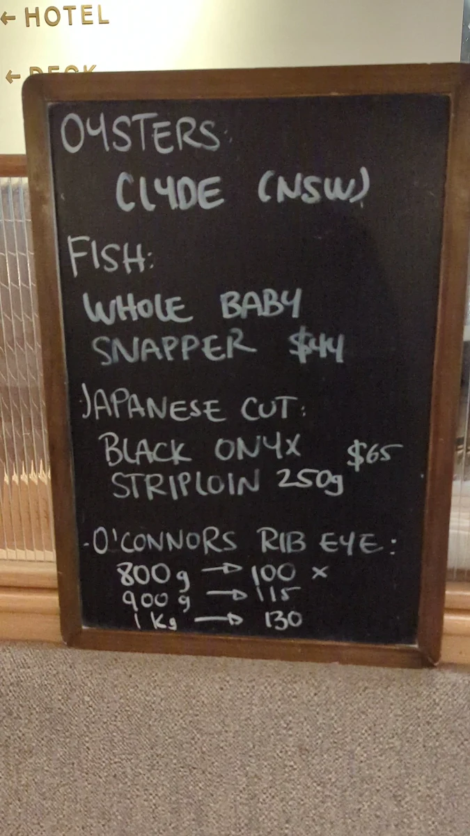 Menu, Prince Public Bar