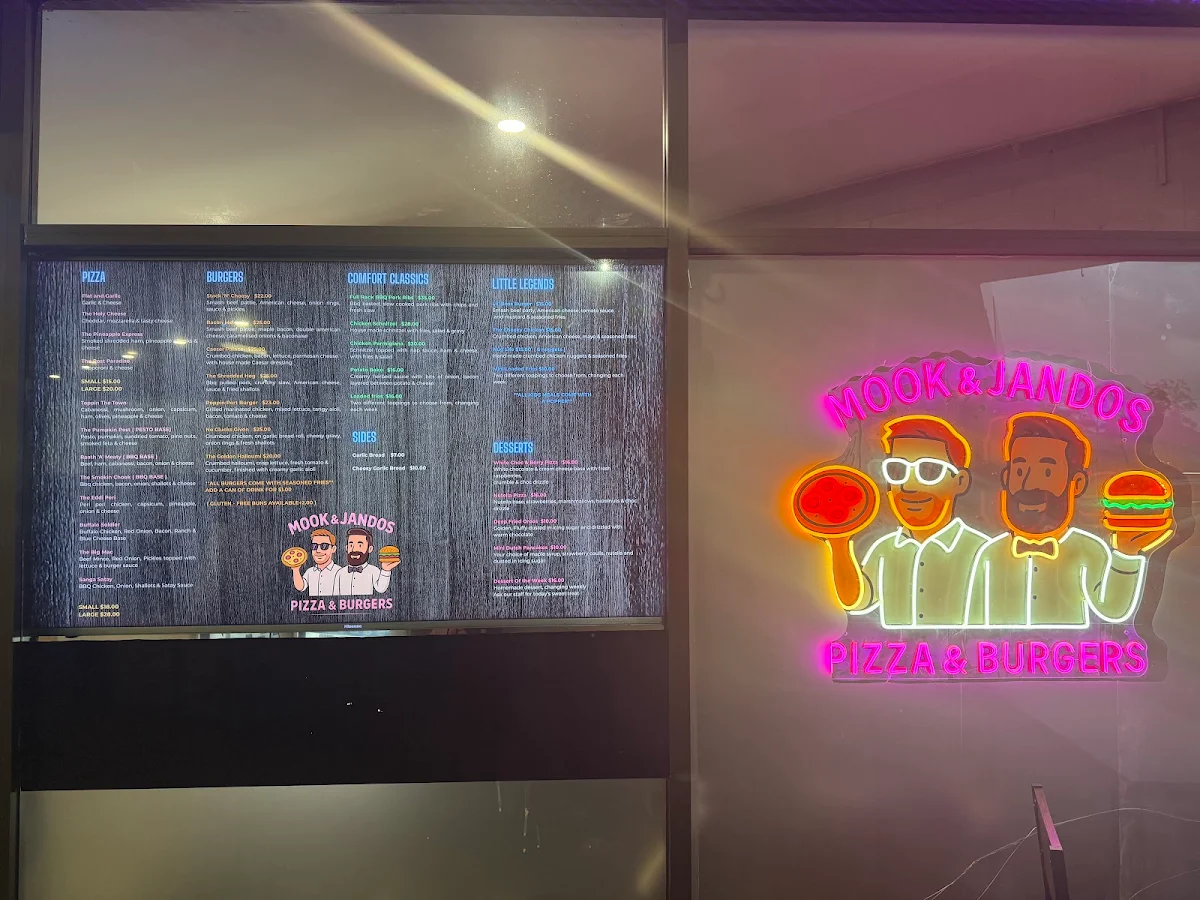 Menu, Mook & Jandos