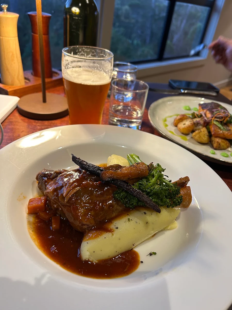 Food & drink, Altitude Restaurant + Lounge Bar
