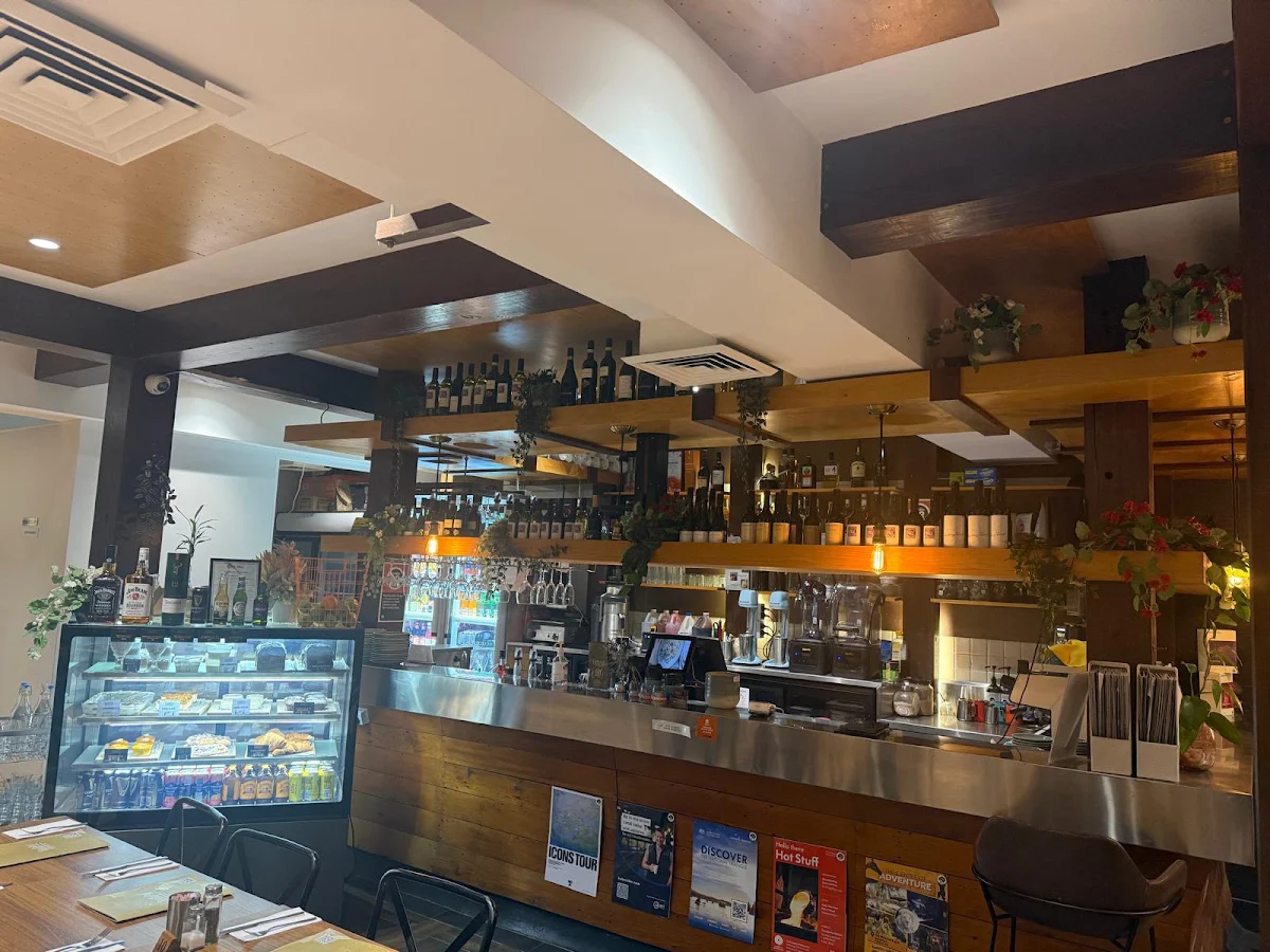 Vibe, Vanilla Pod Pizza & Pasta Bar Kingston