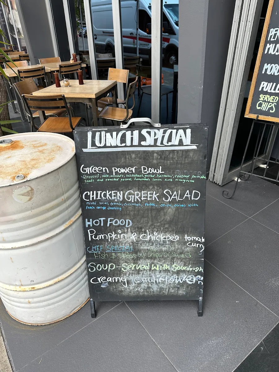 Menu, Brew & Pour