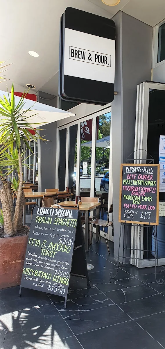 Menu, Brew & Pour
