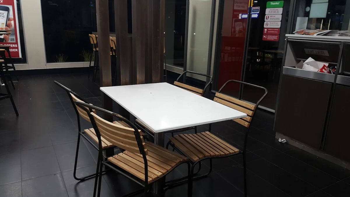 Vibe, KFC Hawker
