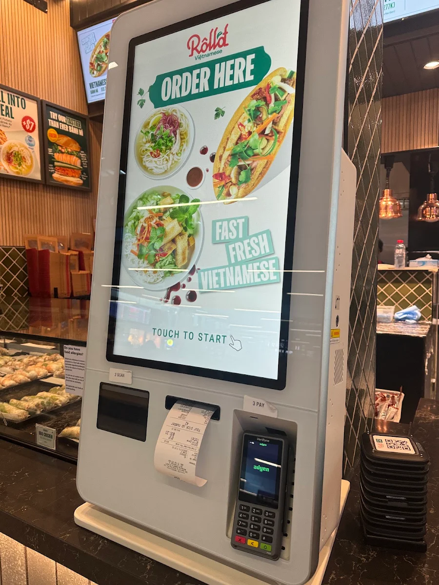 Menu, Roll'd Melbourne Airport T4