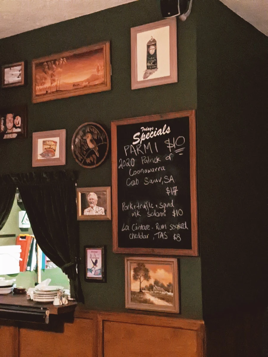 Menu, Rosella's