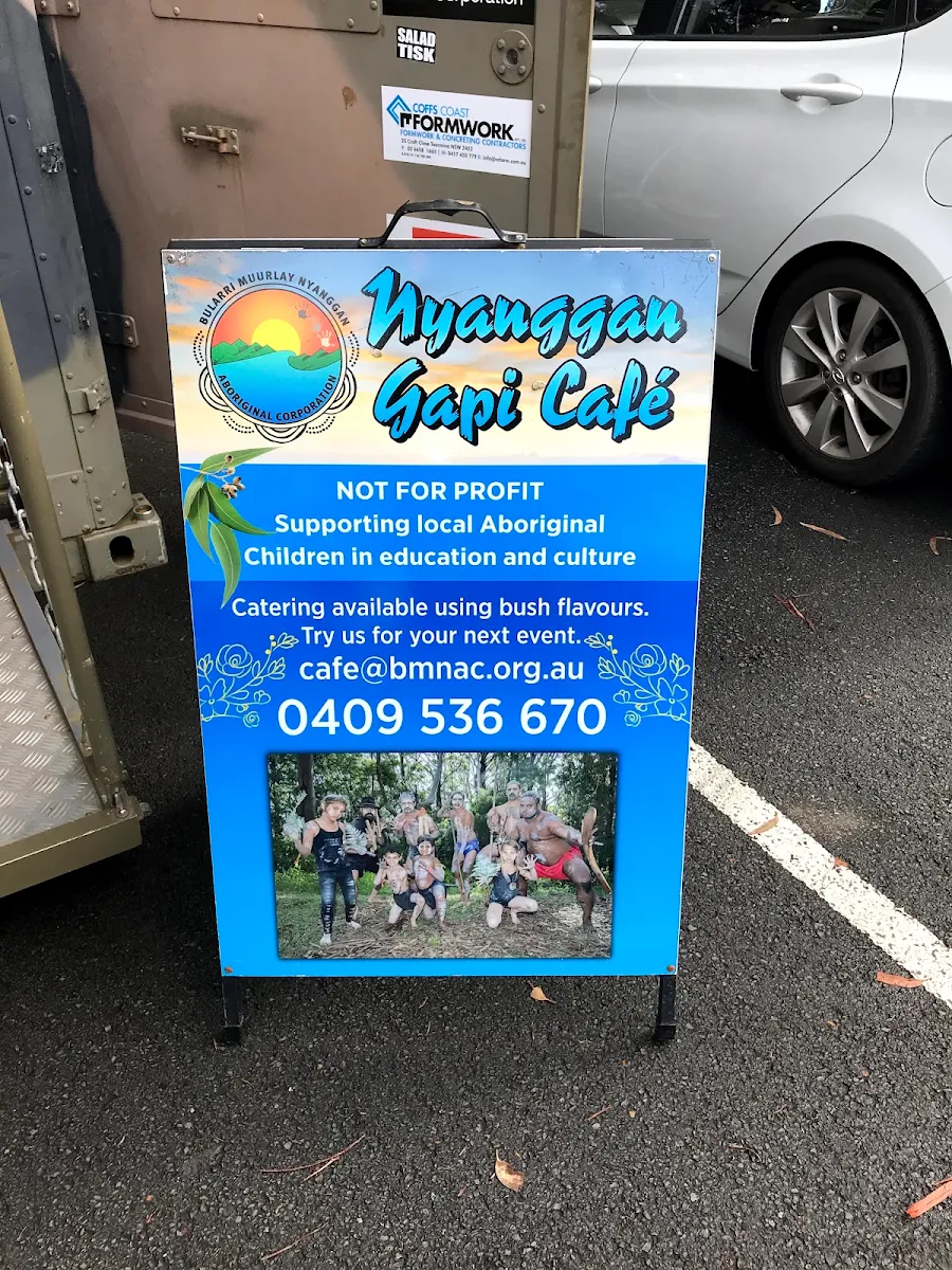 Menu, Nyanggan Gapi Café